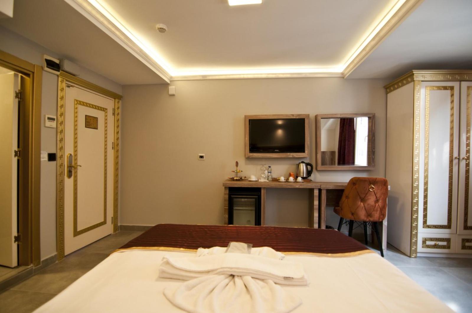 Vali Konak Hotel Istanbul Exterior photo