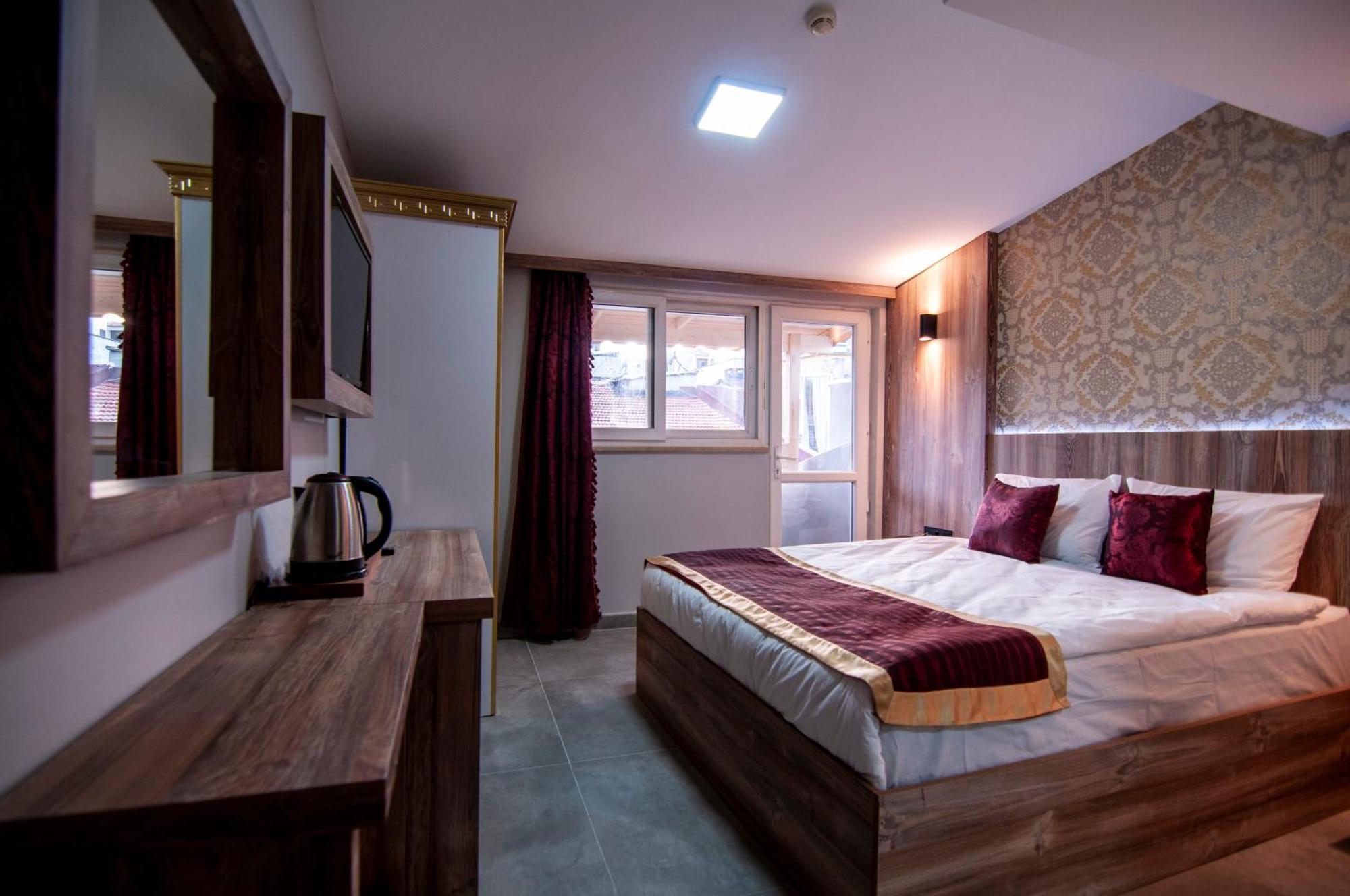 Vali Konak Hotel Istanbul Exterior photo